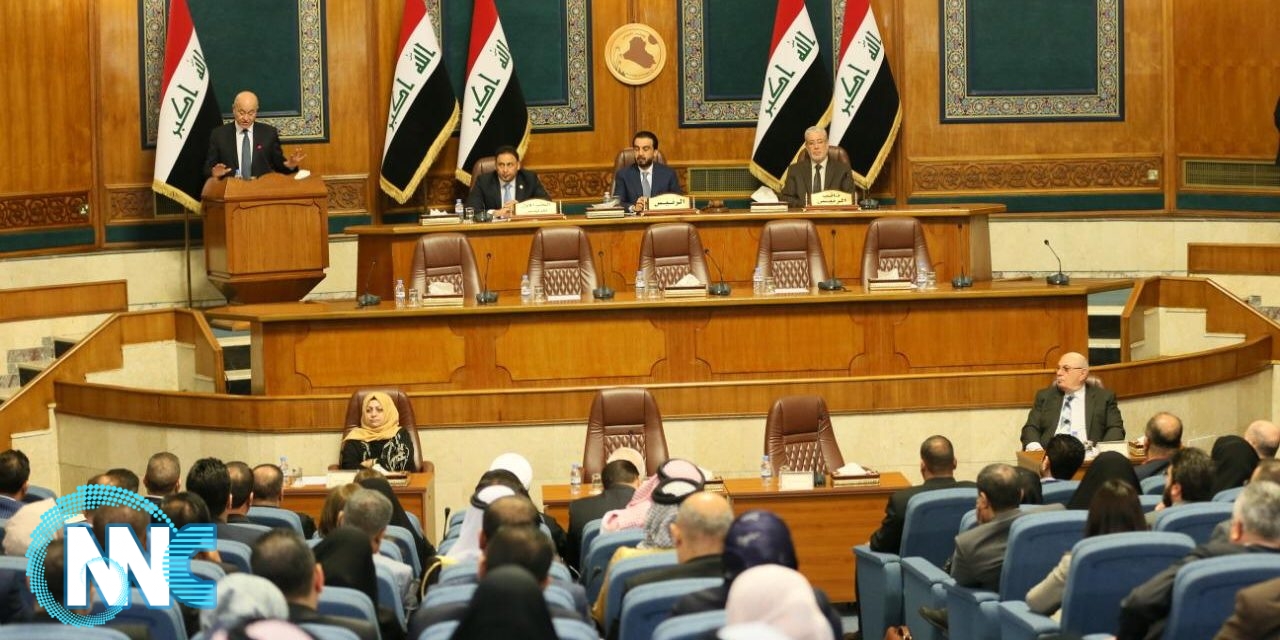 تلفزيون: عبد المهدي يسلم كتاب استقالته للبرلمان
