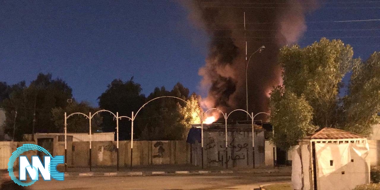 بالصورة : حرق مقر حزب الله في النجف الاشرف
