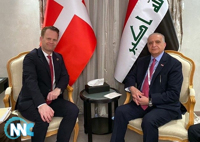 وزير الخارجيّة يلتقي نظيره الدنماركيّ ويدعو إلى إعادة فتح السفارة الدنماركيّة في بغداد