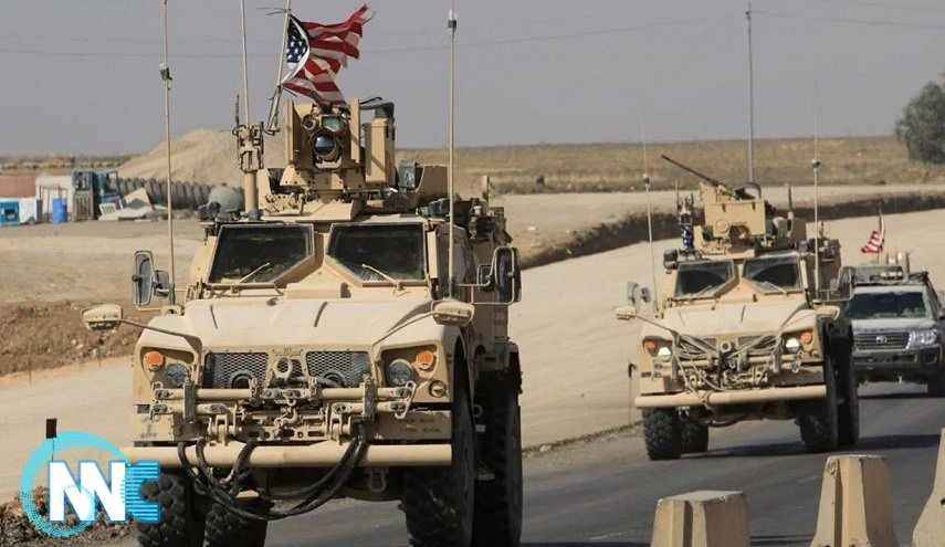 US forces transport a convoy loaded with weapons from Iraq to Syria