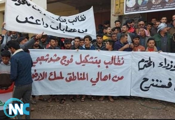 تظاهرات شعبية في منطقة المسحك في بيجي تطالب بحشد شعبي لمواجهة داعش
