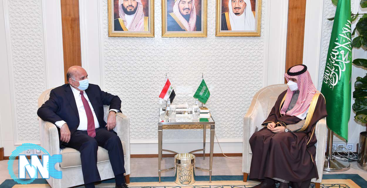 وزير الخارجية ونظيره السعودي يبحثان تسهيل منح سمات الدخول إلى أراضي المملكة