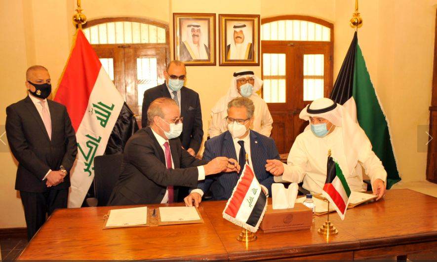 العراق يسلم الكويت الدفعة الثالثة من ارشيفها وممتلكاتها