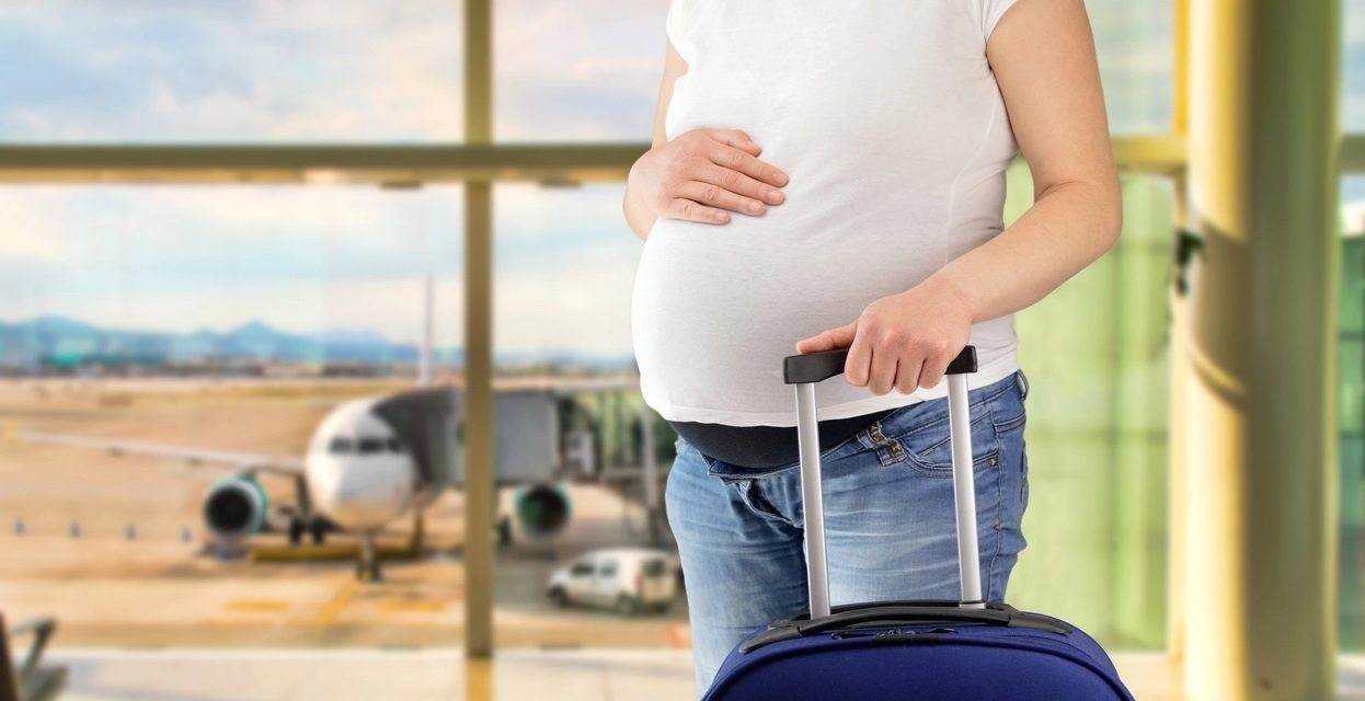 ماذا يحدث إذا ولدت المرأة على متن طائرة