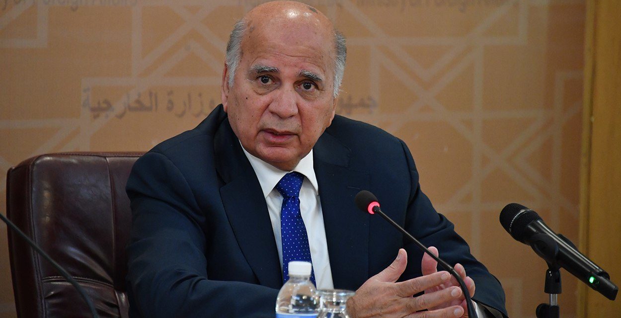 وزير الخارجيَّة يدعو إلى إنشاء مركز لحوار الأديان في العراق