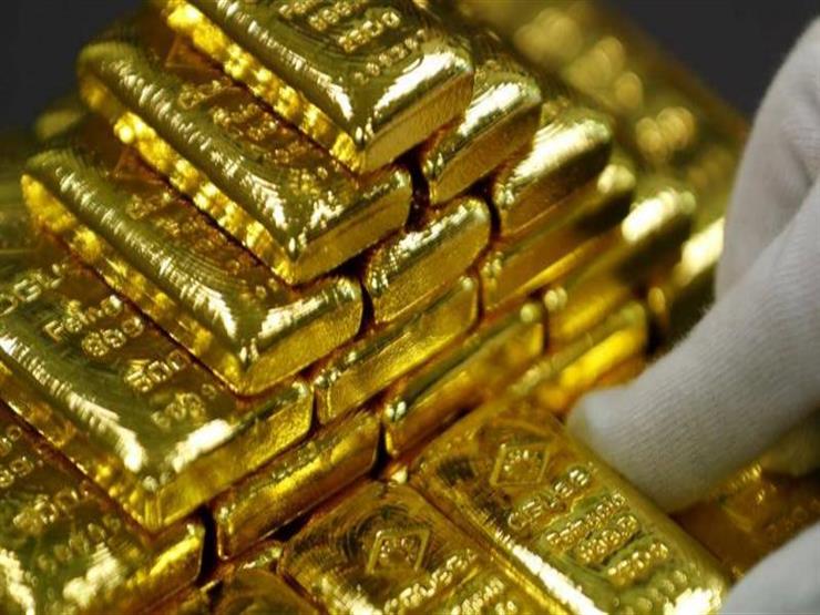 هبوط الذهب وسط صعود الدولار