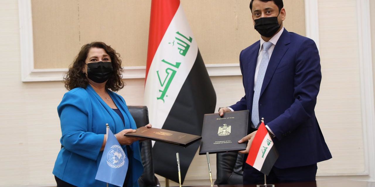 أمين عام مجلس الوزراء يوقع مذكرة لتمكين المرأة في العراق