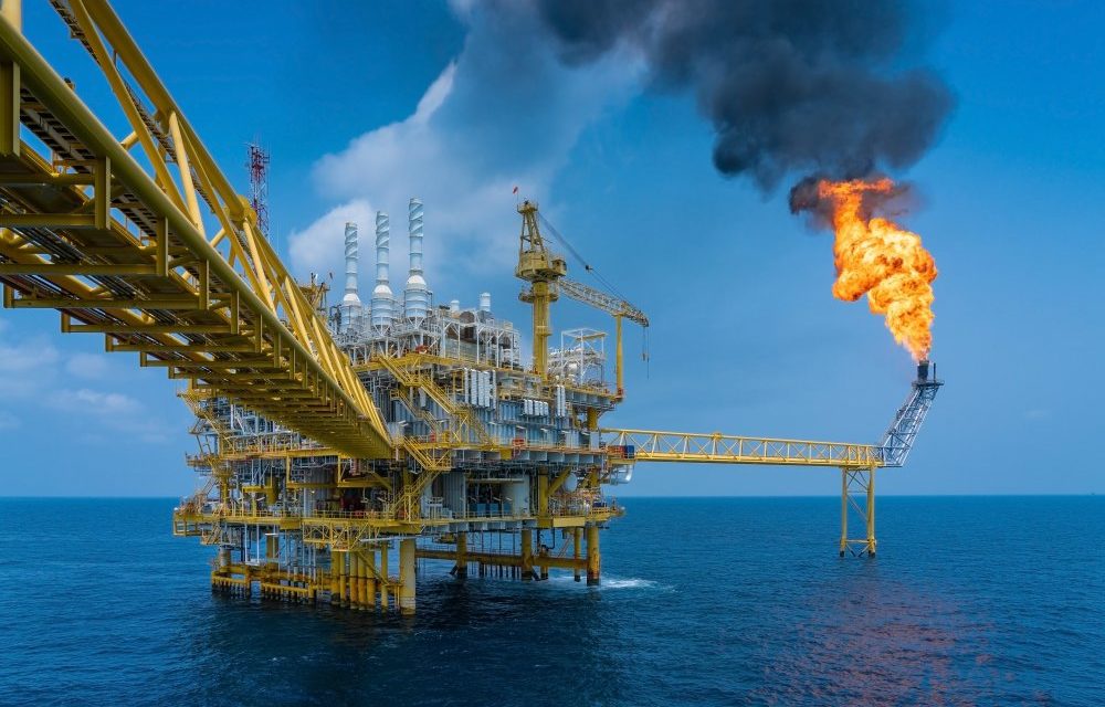 النفط يسجل قفزة بأسعاره وبرنت يبلغ 73.81 دولار للبرميل