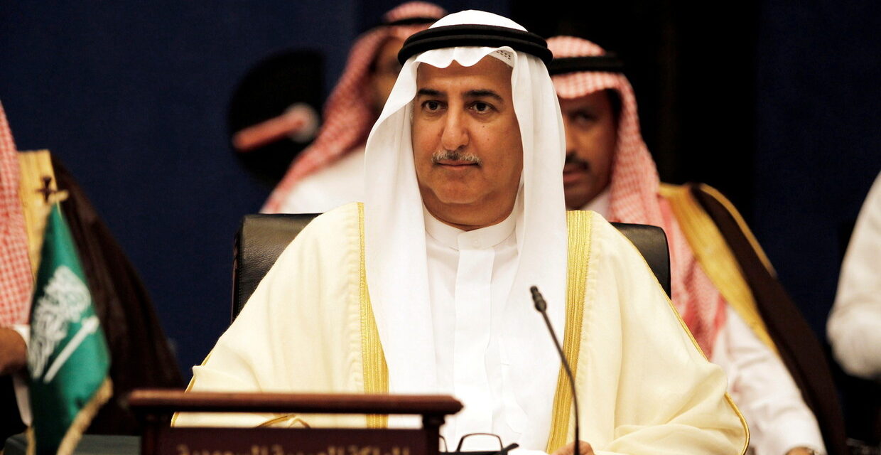 محافظ المركزي السعودي يفسر سبب تراجع الاحتياطيات من النقد الأجنبي