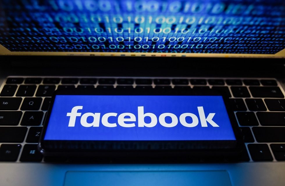 خبراء يحذرون من تجاهل استخدام “الفيسبوك” لأغراض إجرامية