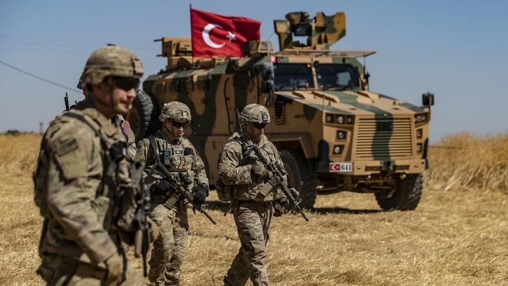 تركيا تهدد باستخدام الأسلحة الثقيلة ضد الجيش السوري